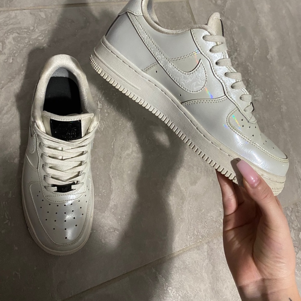 Women’s Air Force 1s “Luxe” Size 7 - Picture 10 of 11